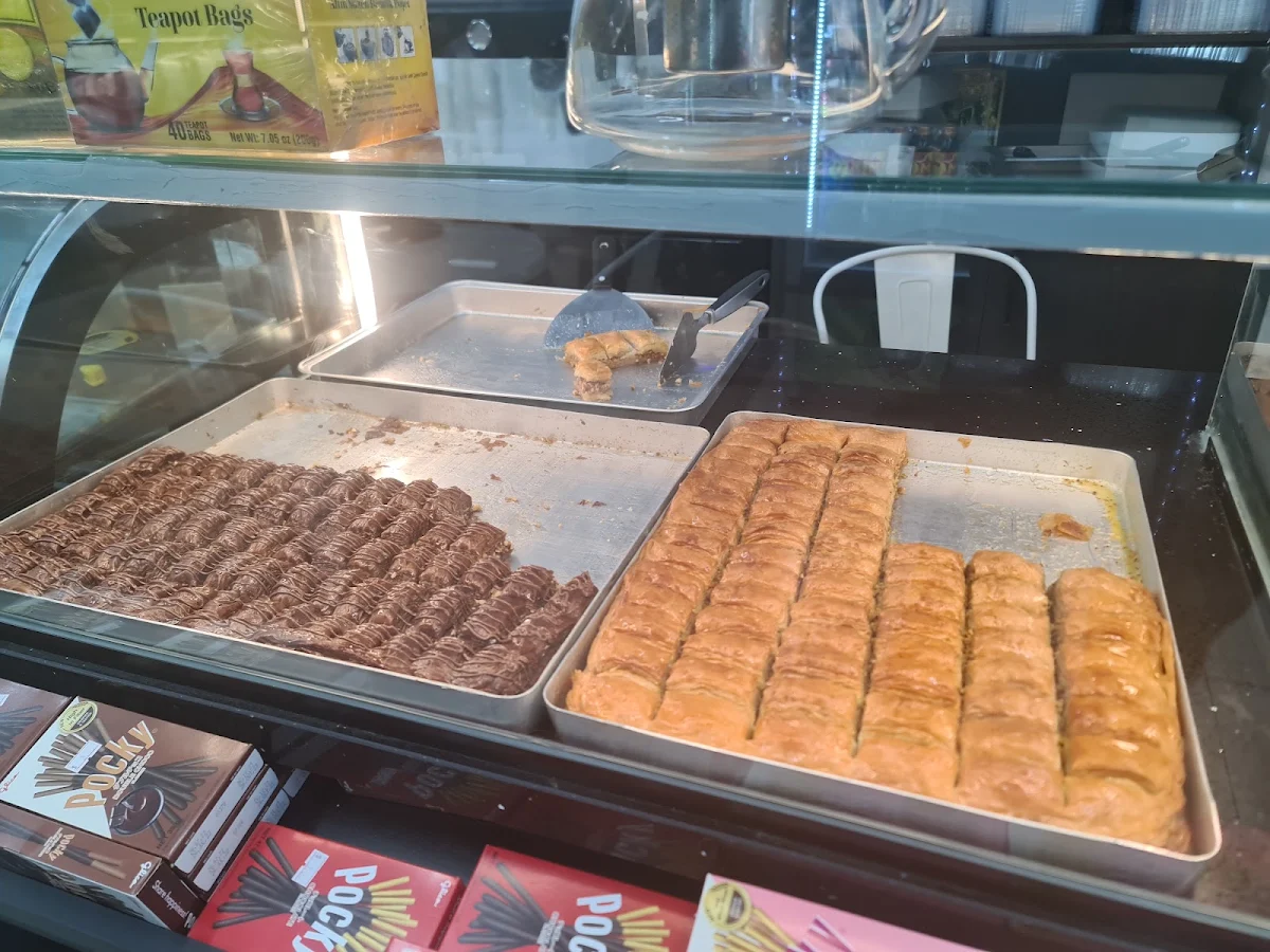 Vibe, Antepia Sweets