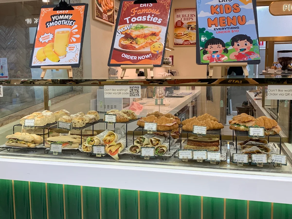 Vibe, EATS