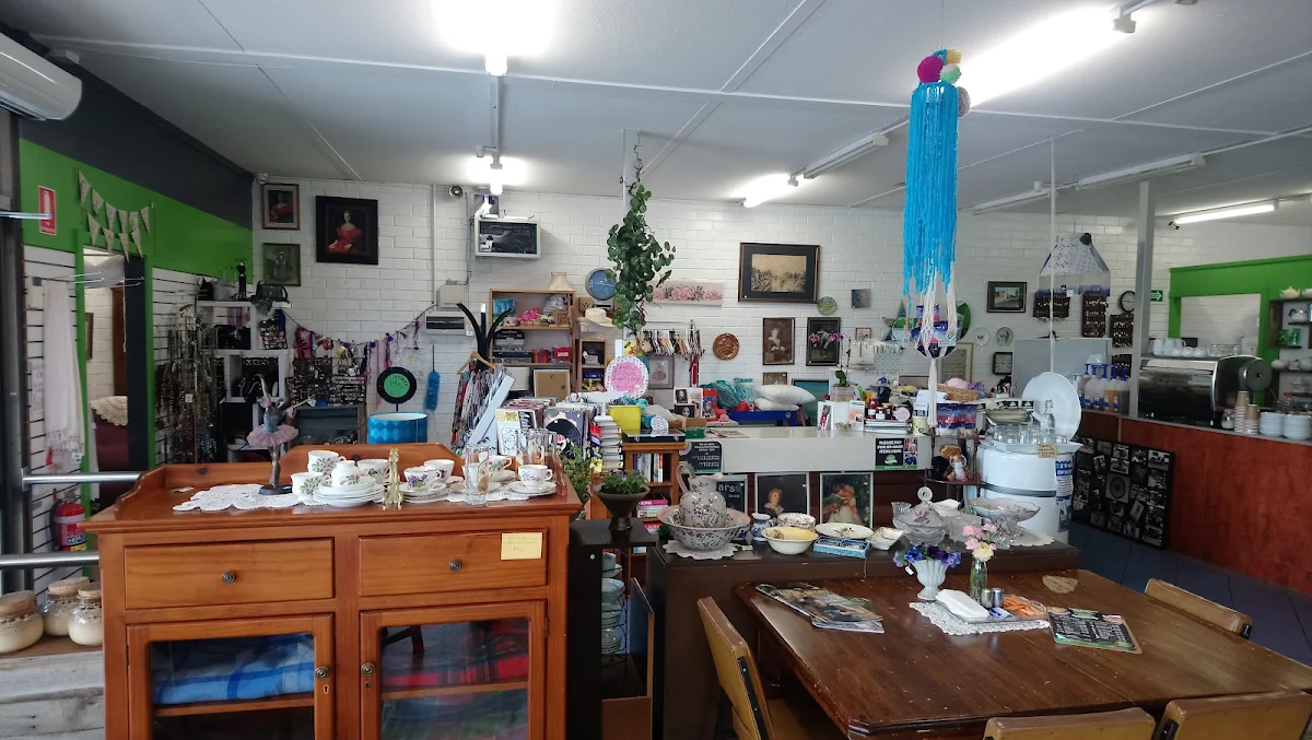 Vibe, Murray River Tea Rooms