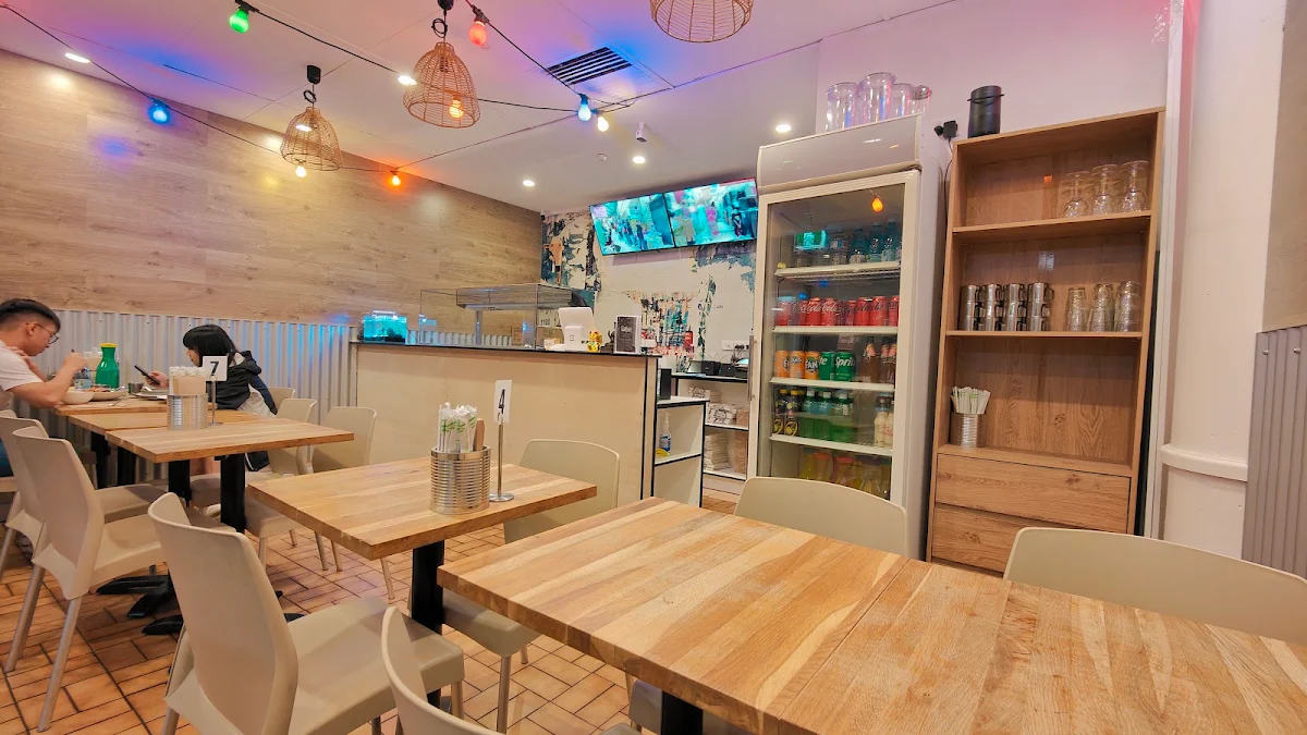 Vibe, Thip's Thai Takeaway