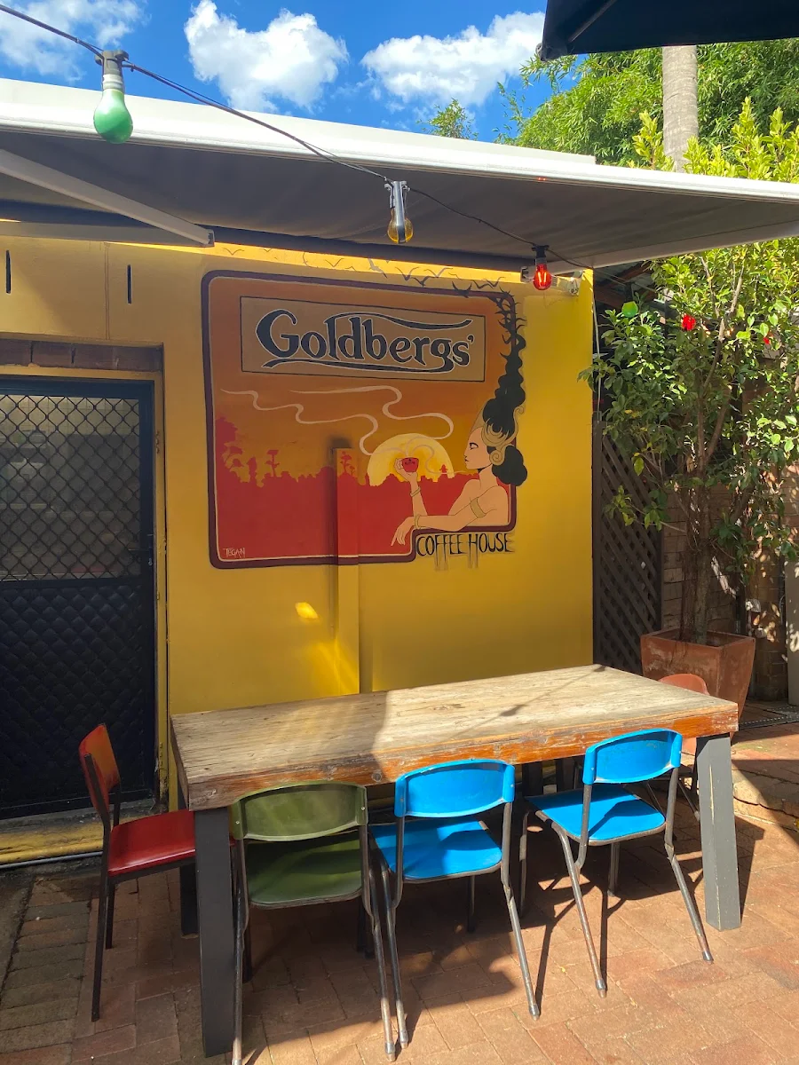 Vibe, Goldbergs Coffee House
