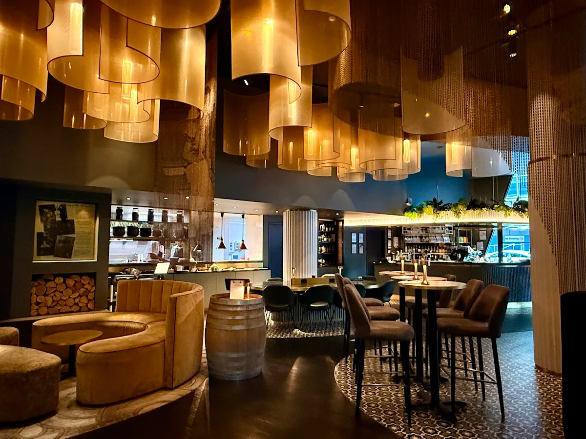 Vibe, Belvedere Hobart