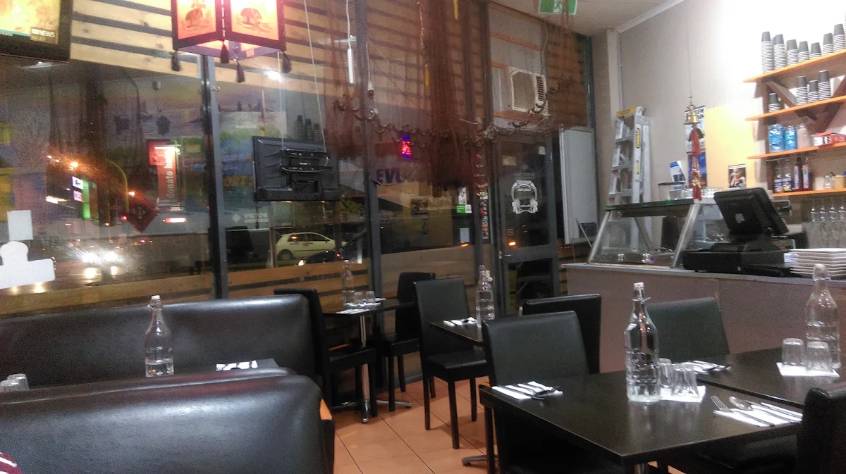 Vibe, Madhumoti Restaurant