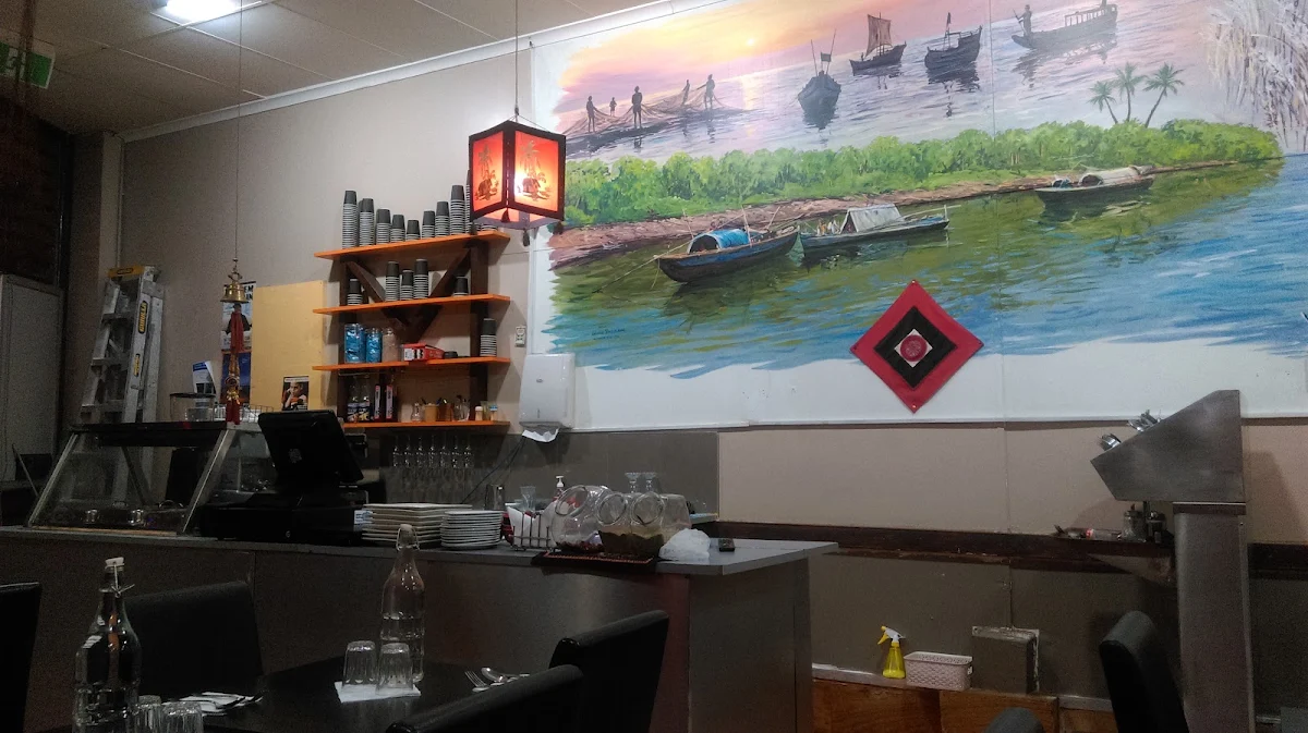 Vibe, Madhumoti Restaurant