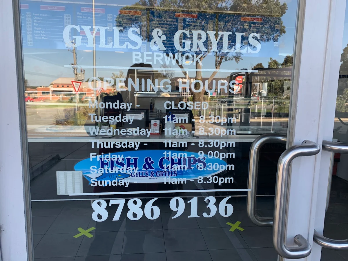 Menu, Gylls & Grylls Fish & Chippery Berwick