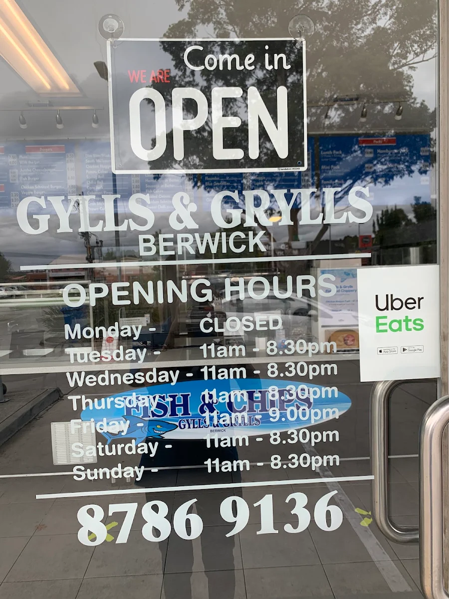 Menu, Gylls & Grylls Fish & Chippery Berwick