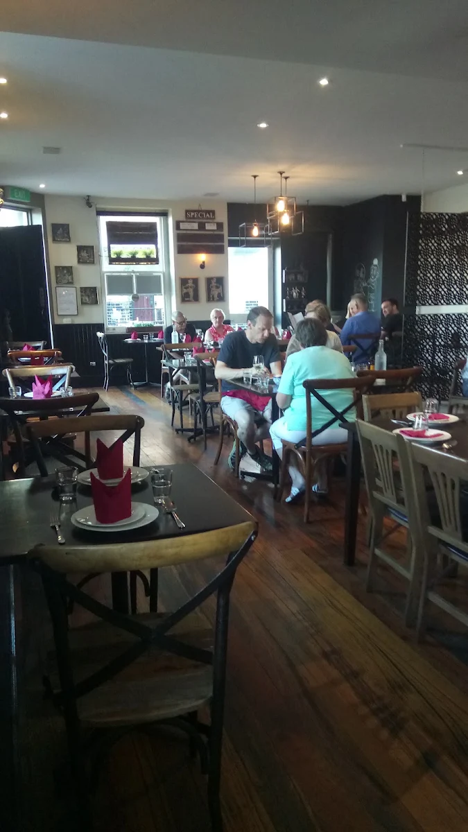 Vibe, BlueStone Thai