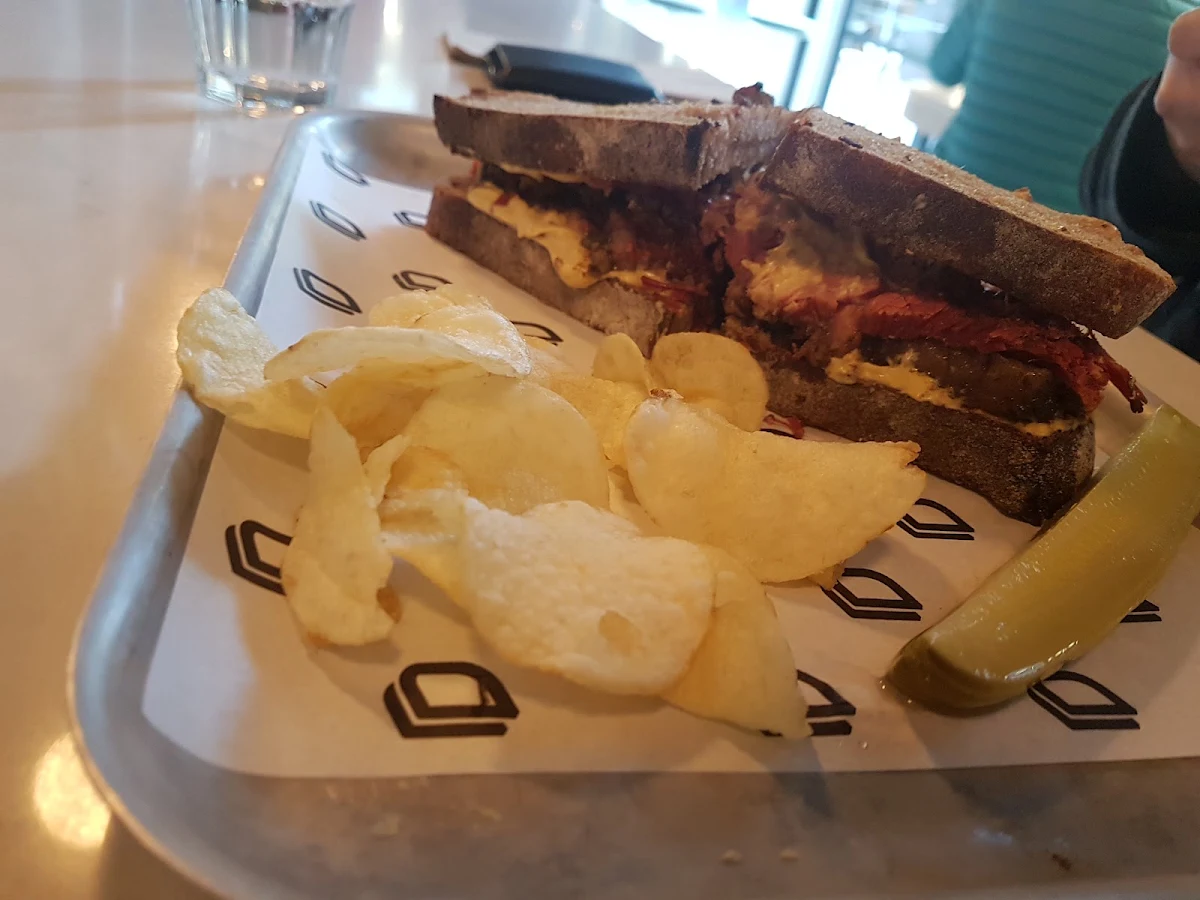 Food & drink, Dagwood Deli