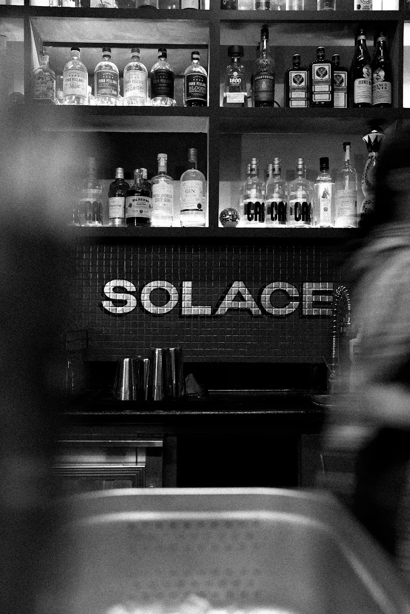 Vibe, Solace Bar