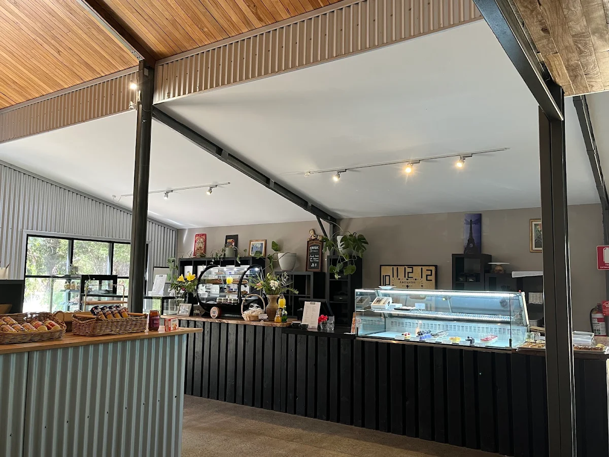 Vibe, Maison LASSIAILLE - The Art of French Dessert and Chocolate