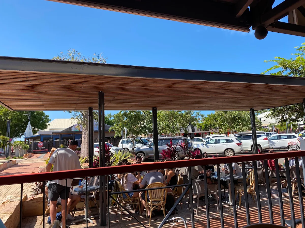 Vibe, Dragonfly Cafe Broome