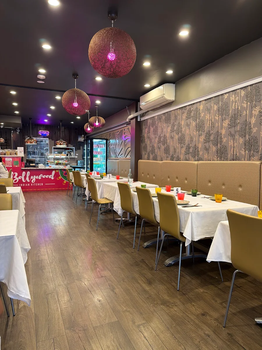 Vibe, Bollywood Indian Kitchen