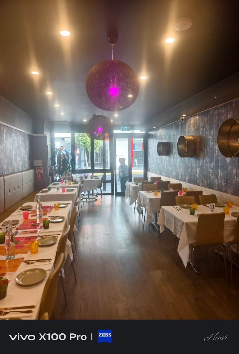 Vibe, Bollywood Indian Kitchen