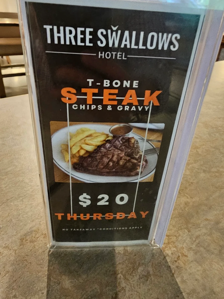 Menu, Three Swallows Hotel