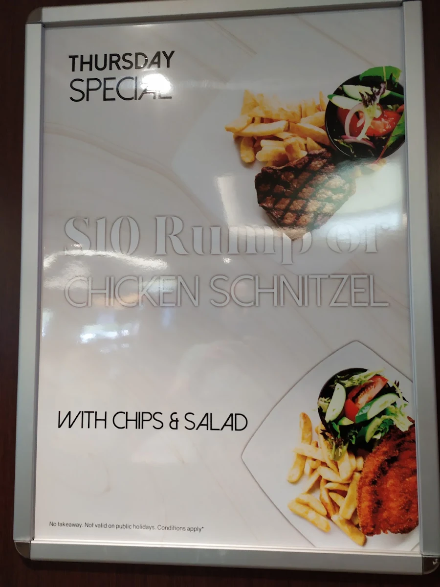 Menu, Three Swallows Hotel
