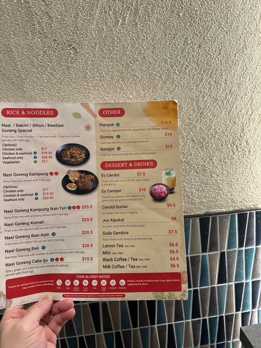Menu, Nelayan Restaurant