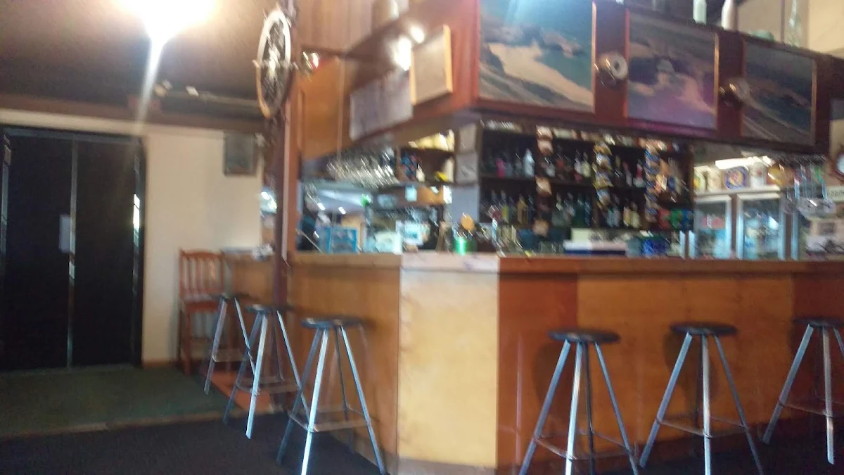 Vibe, Schomberg Inn