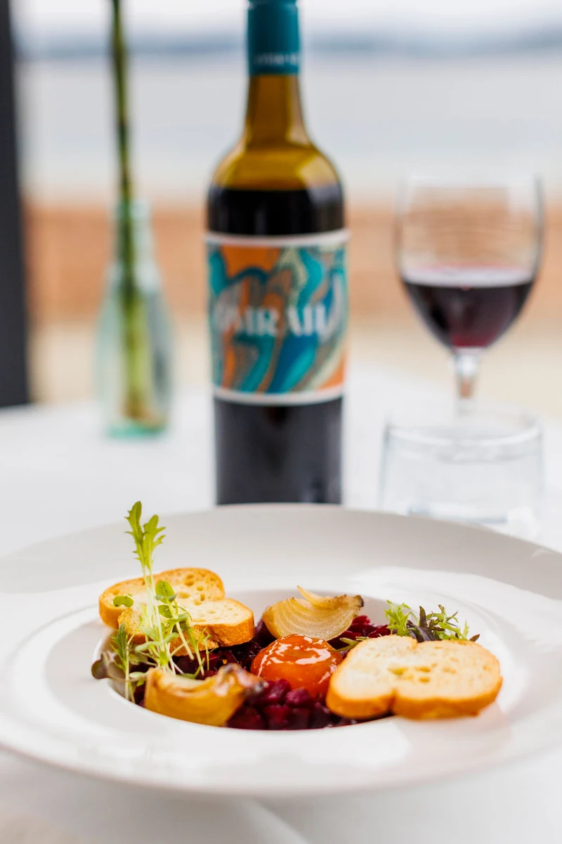 Food & drink, VIEW Restaurant