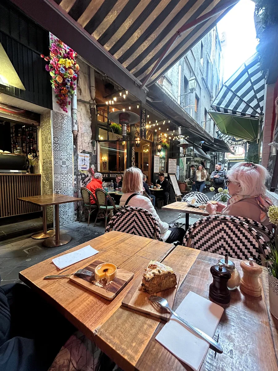 Vibe, Vespa Caffe