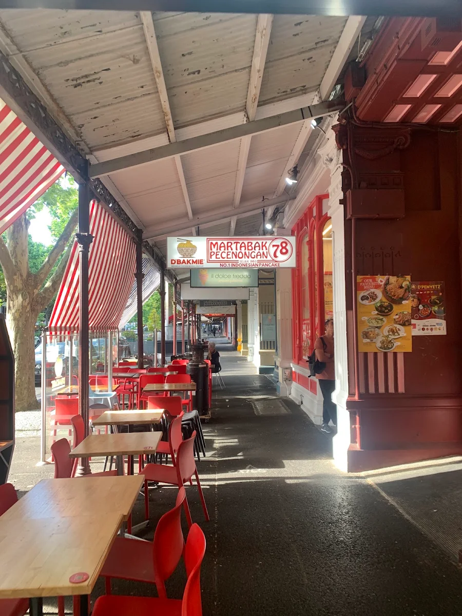 Vibe, Martabak Pecenongan 78 & D'Bakmie