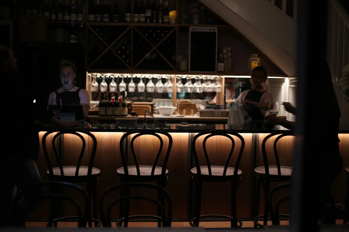 Vibe, BAR SEPTIMUS
