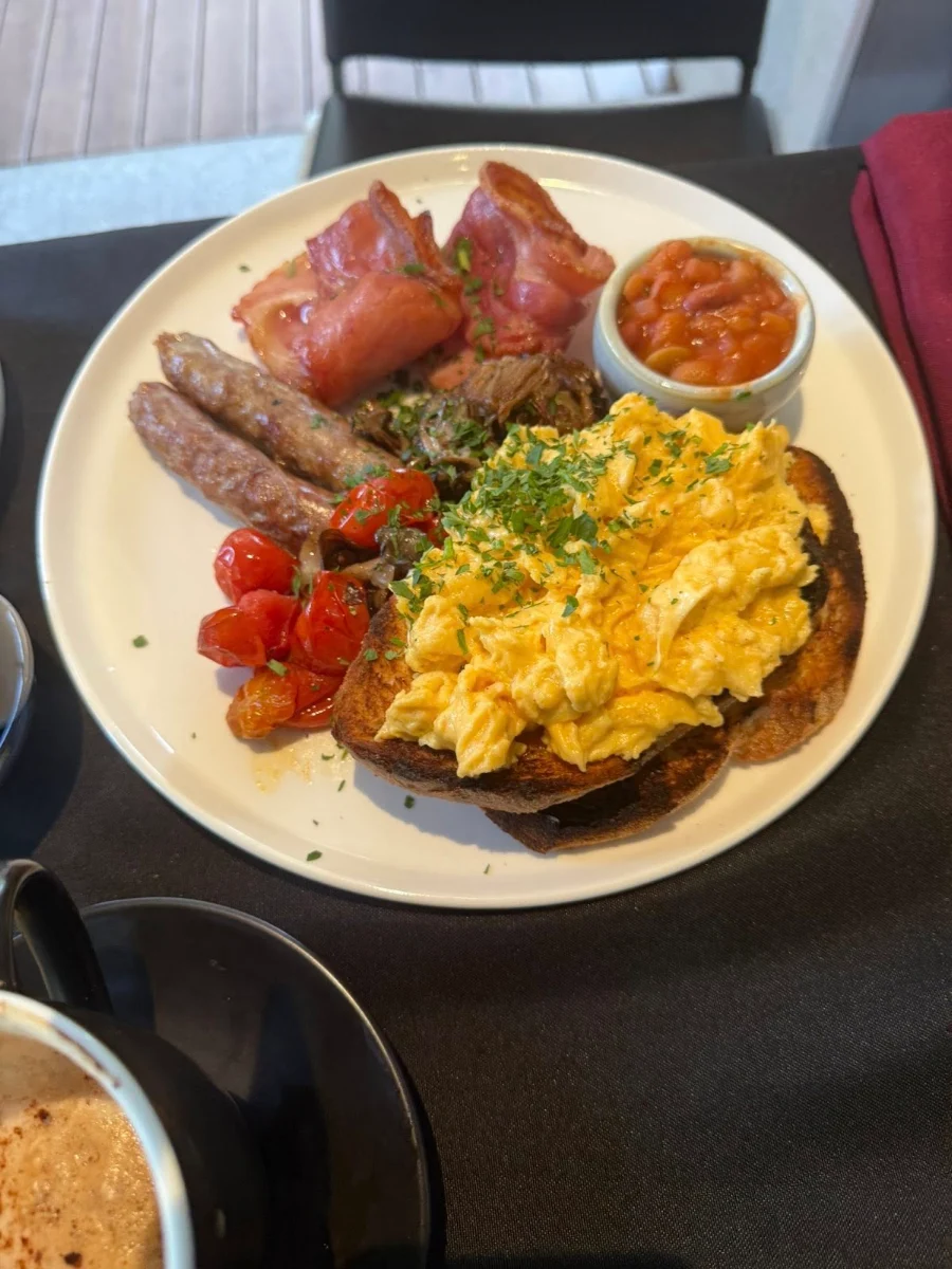 Food & drink photo 7
