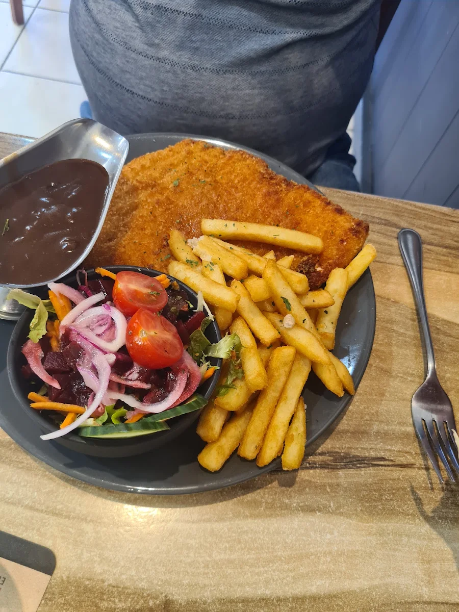 Food & drink, The Grand Central Hotel Cobram