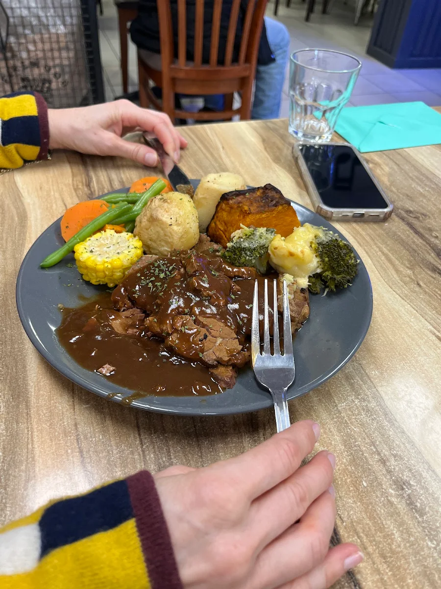 Food & drink, The Grand Central Hotel Cobram