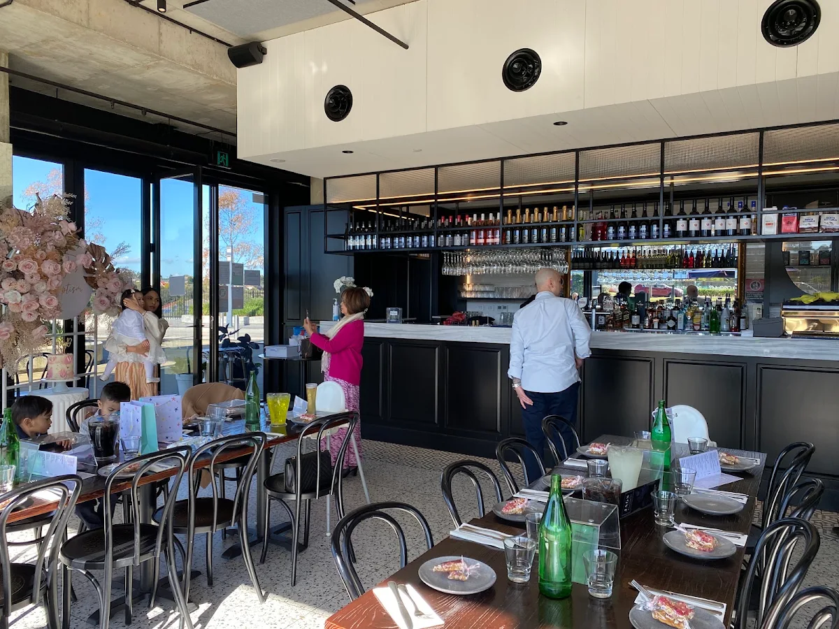 Vibe, Jags Restaurant