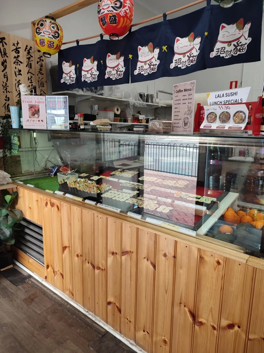 Vibe, Lala Sushi