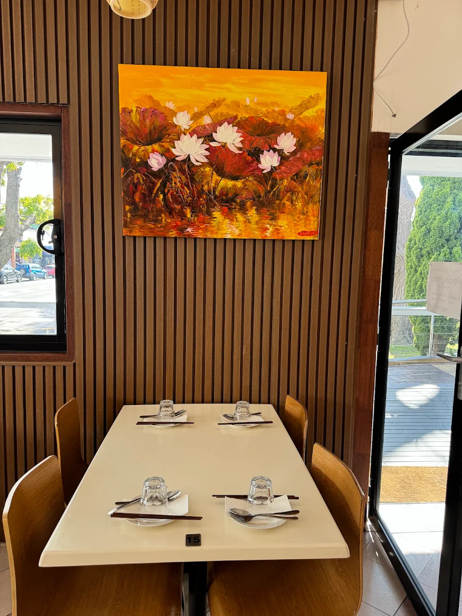 Vibe, Bong's Cafe and Restaurant
