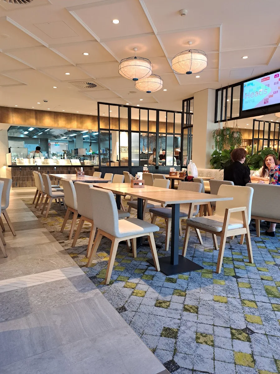 Vibe, Bistro 1925