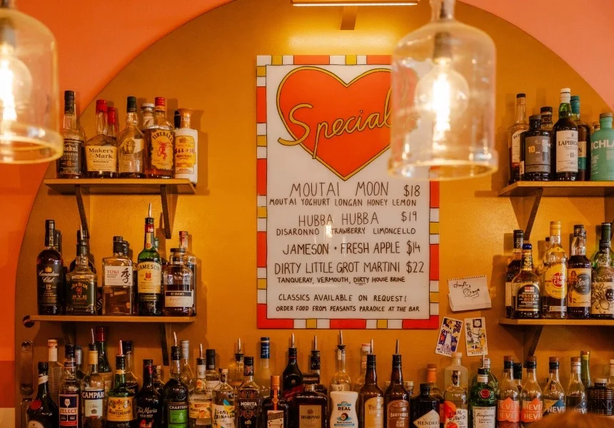Menu, Bar Love