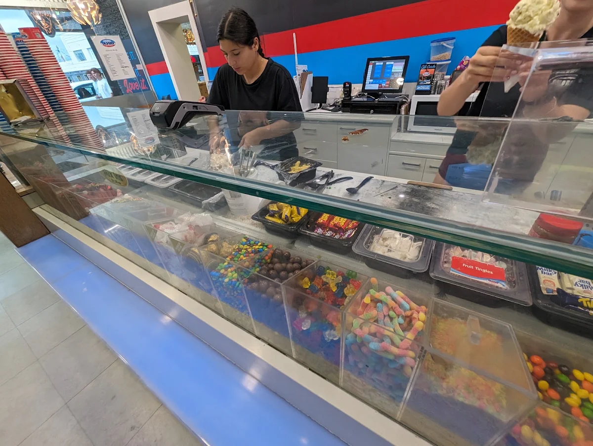 Vibe, Cold Rock Ice Creamery Hobart