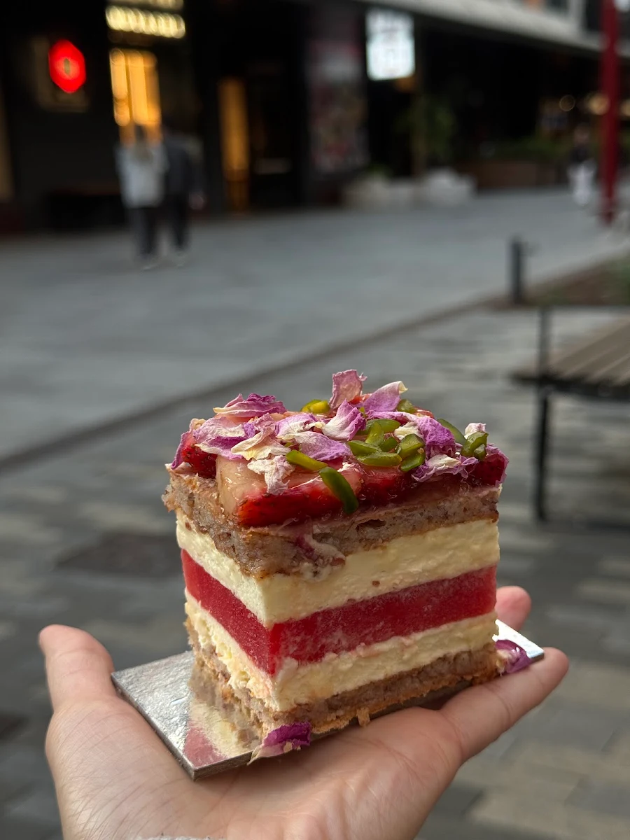 Food & drink, Black Star Pastry Sydney CBD