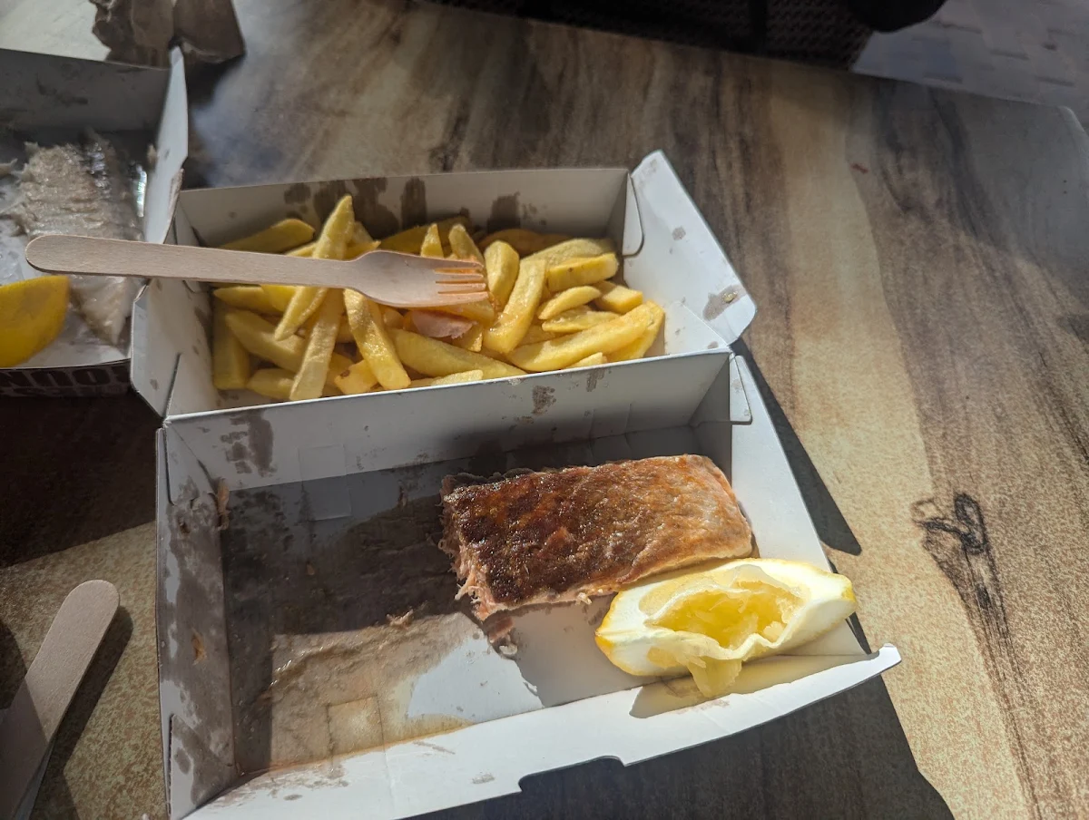 Food & drink, Jaws Seafood