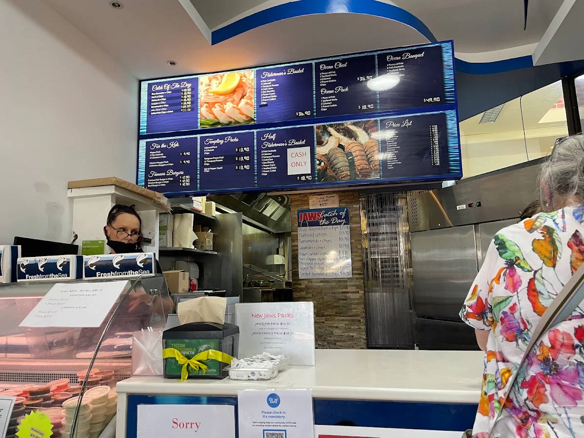 Vibe, Jaws Seafood