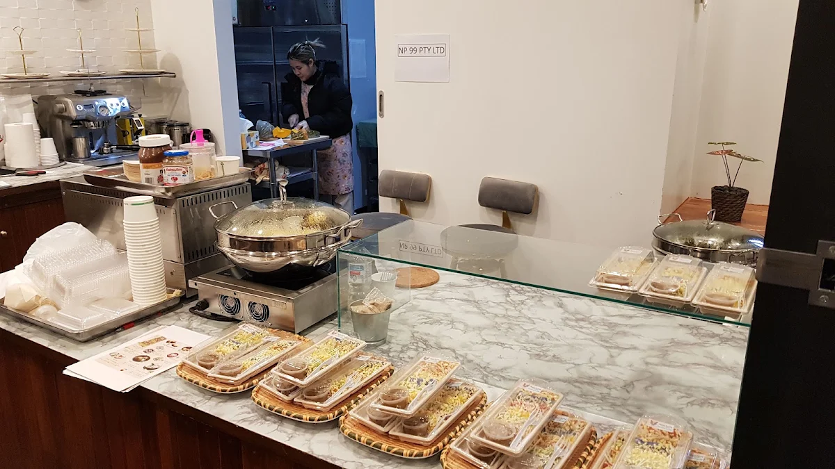 Vibe, Pun Pun Desserts