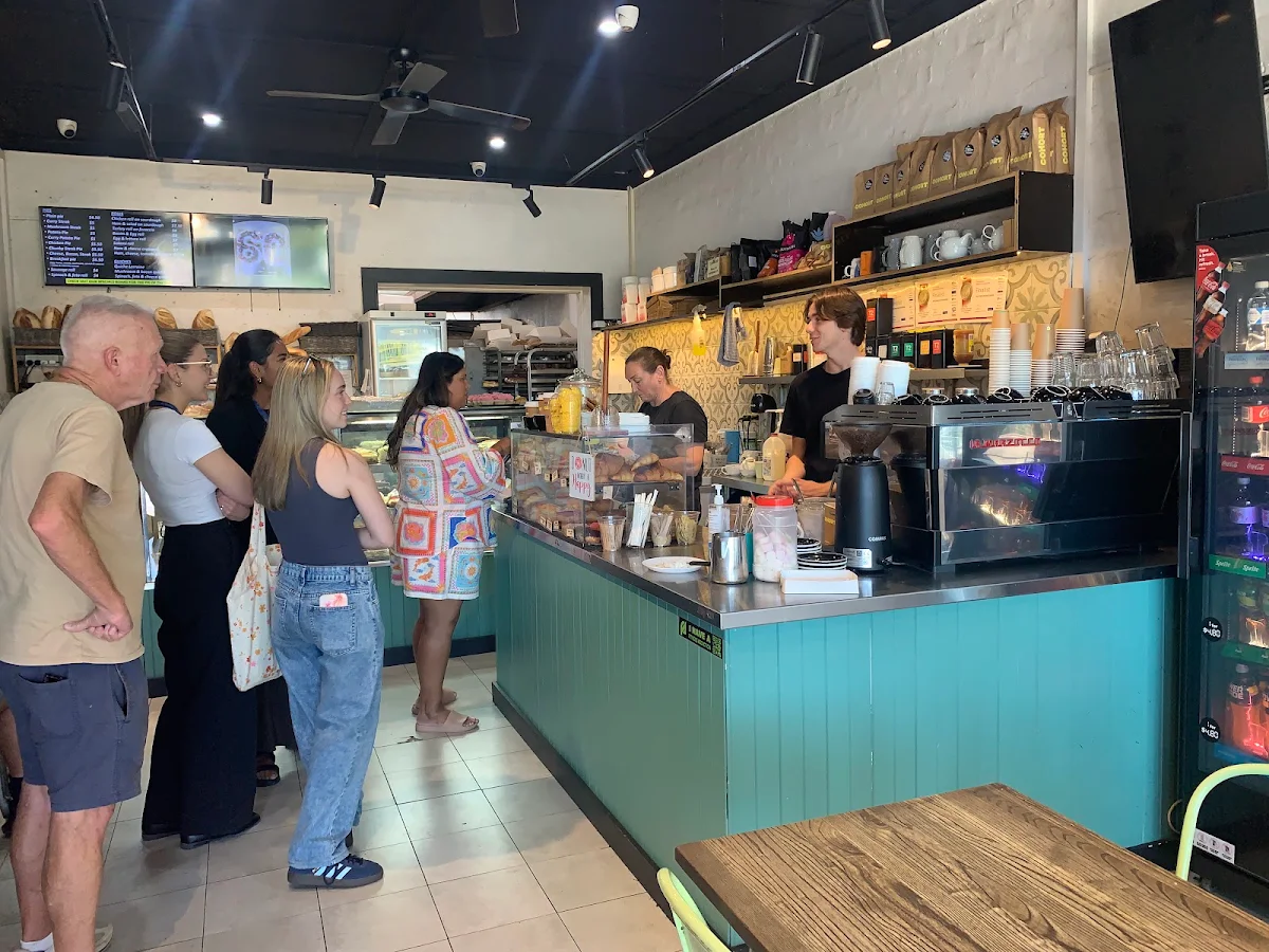 Vibe, The Station Patisserie