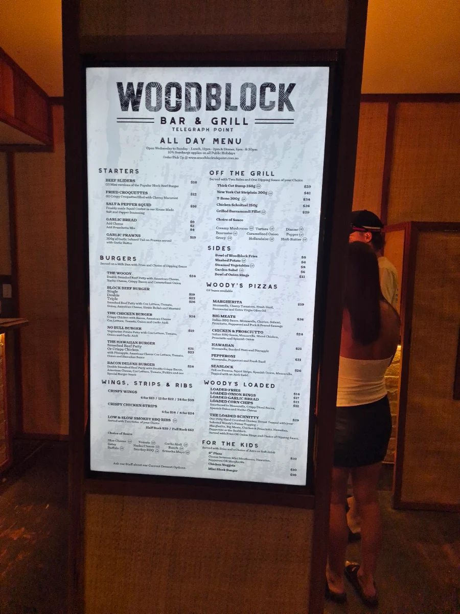 Menu, Tele Point Pub