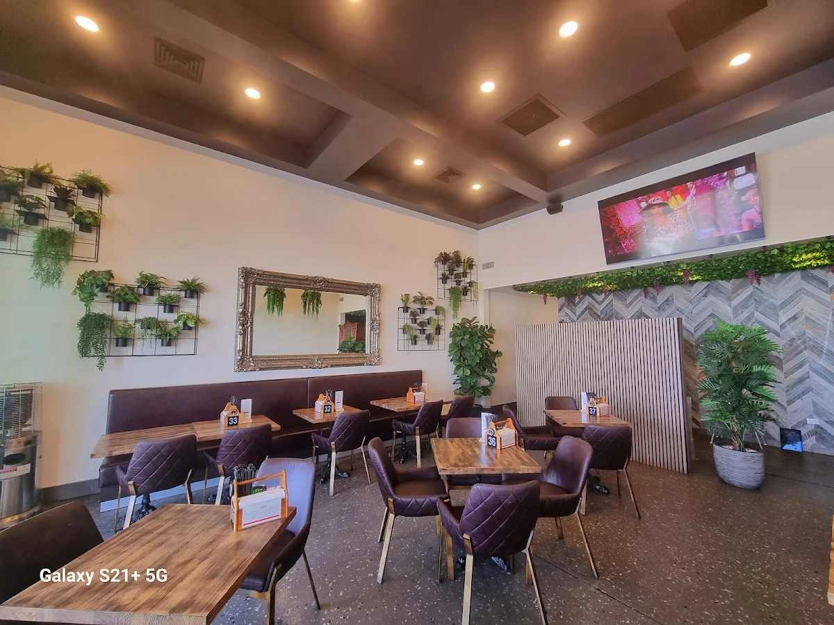 Vibe, La Mono Casula | Charcoal Chicken & Lebanese Cuisine