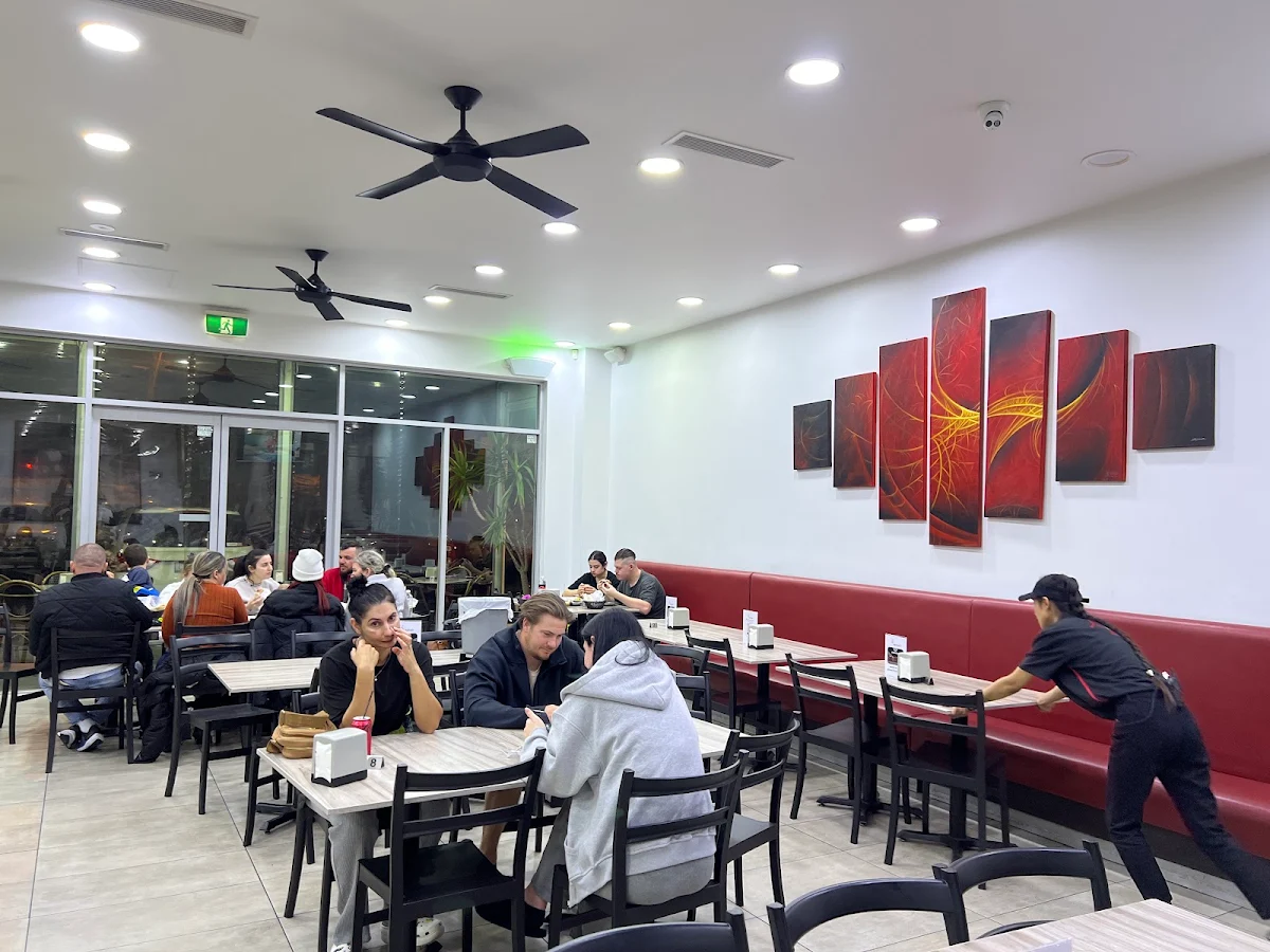 Vibe, La Mono Casula | Charcoal Chicken & Lebanese Cuisine