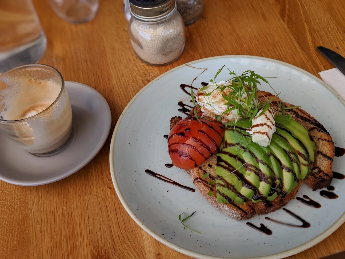 Food & drink, Cafe Limoncello