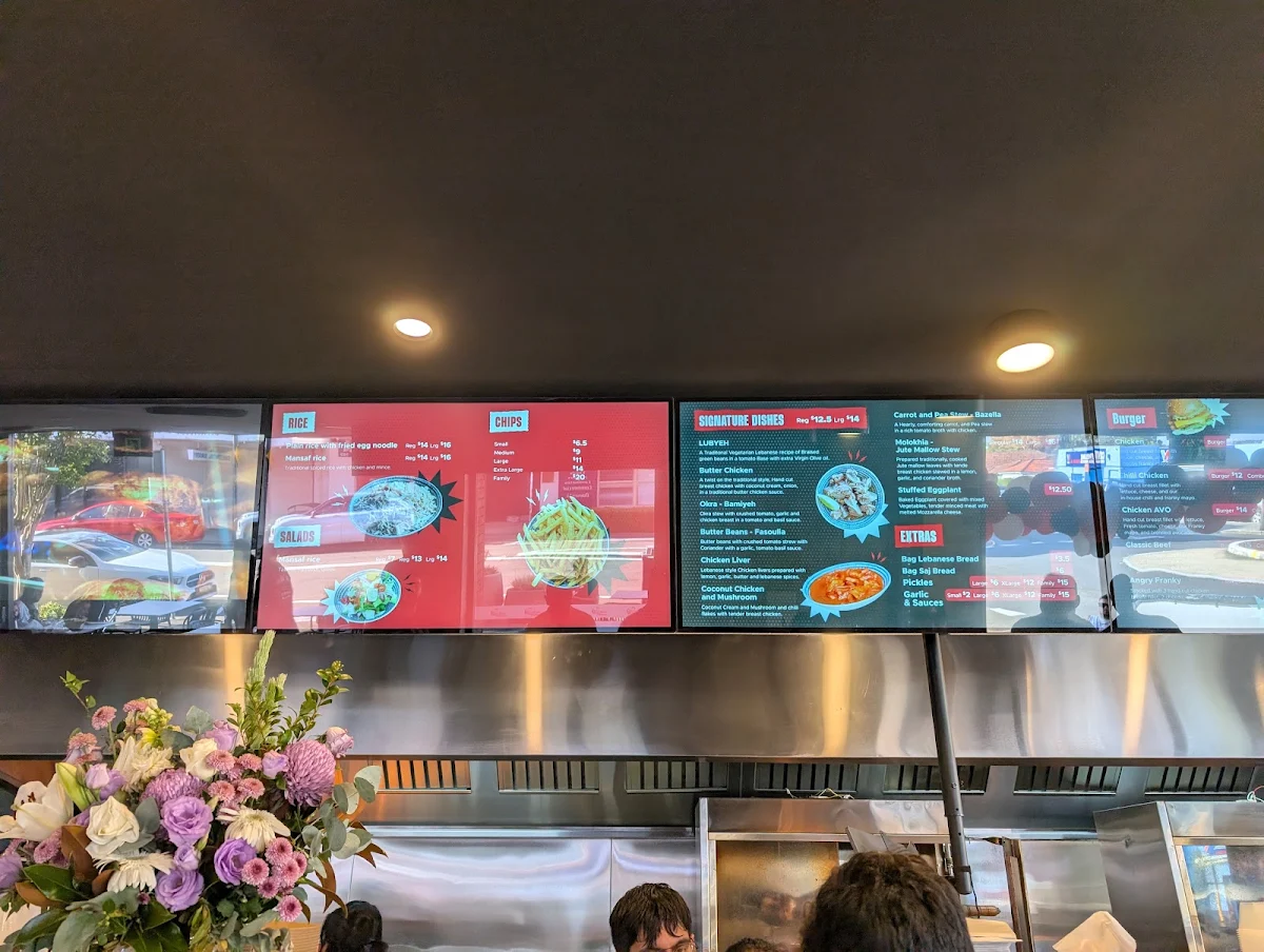Menu, Hariri Chickens Panania