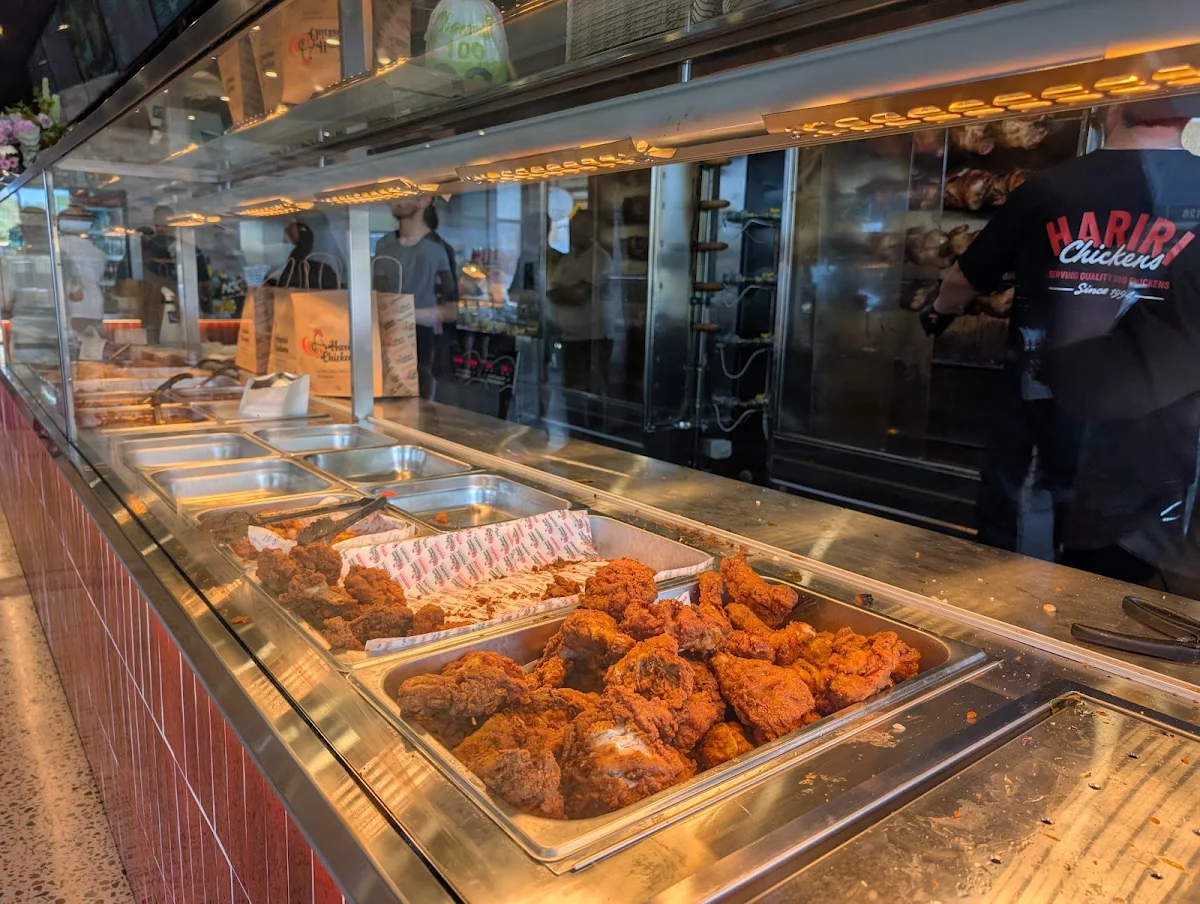 Vibe, Hariri Chickens Panania