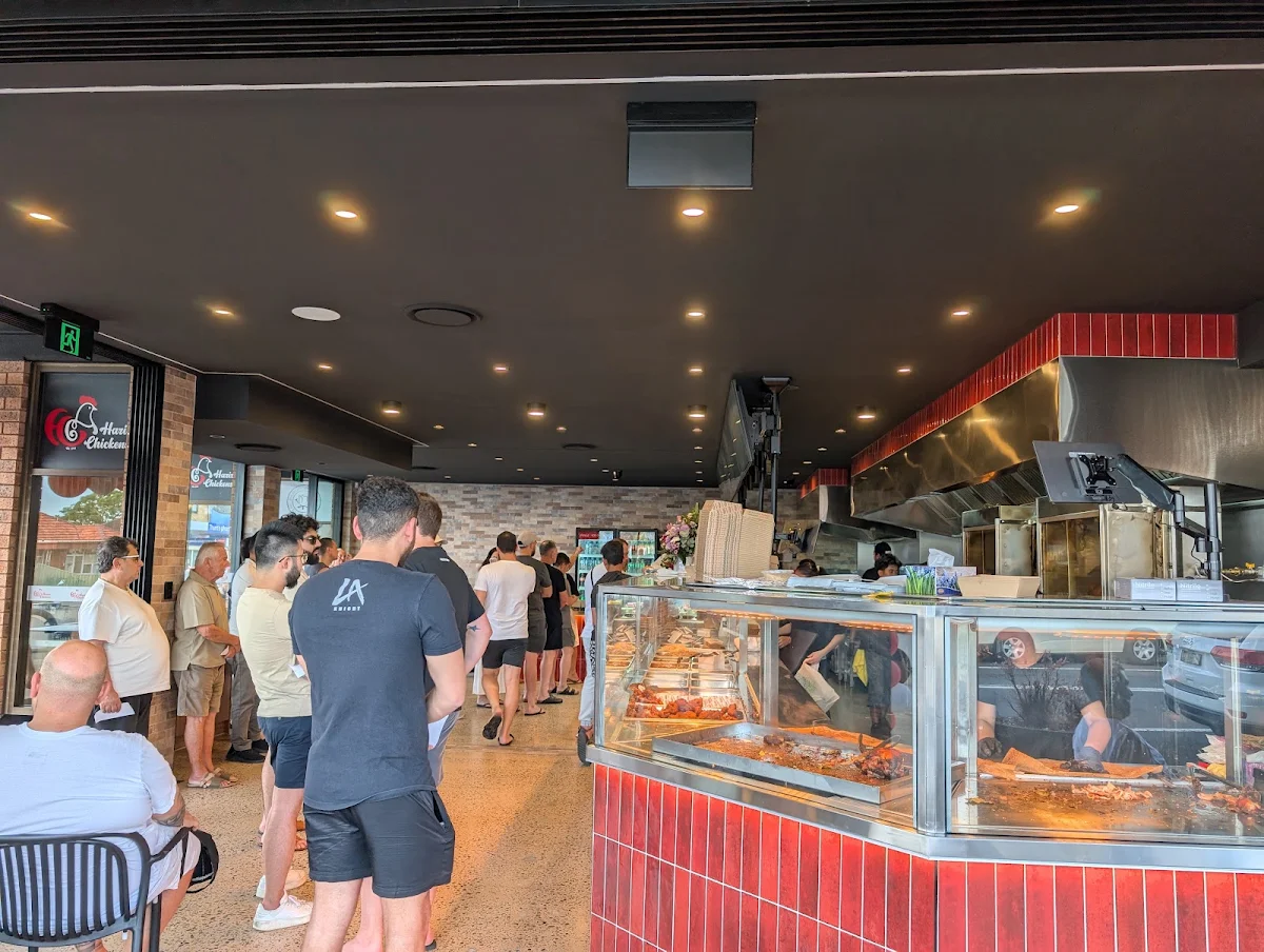 Vibe, Hariri Chickens Panania