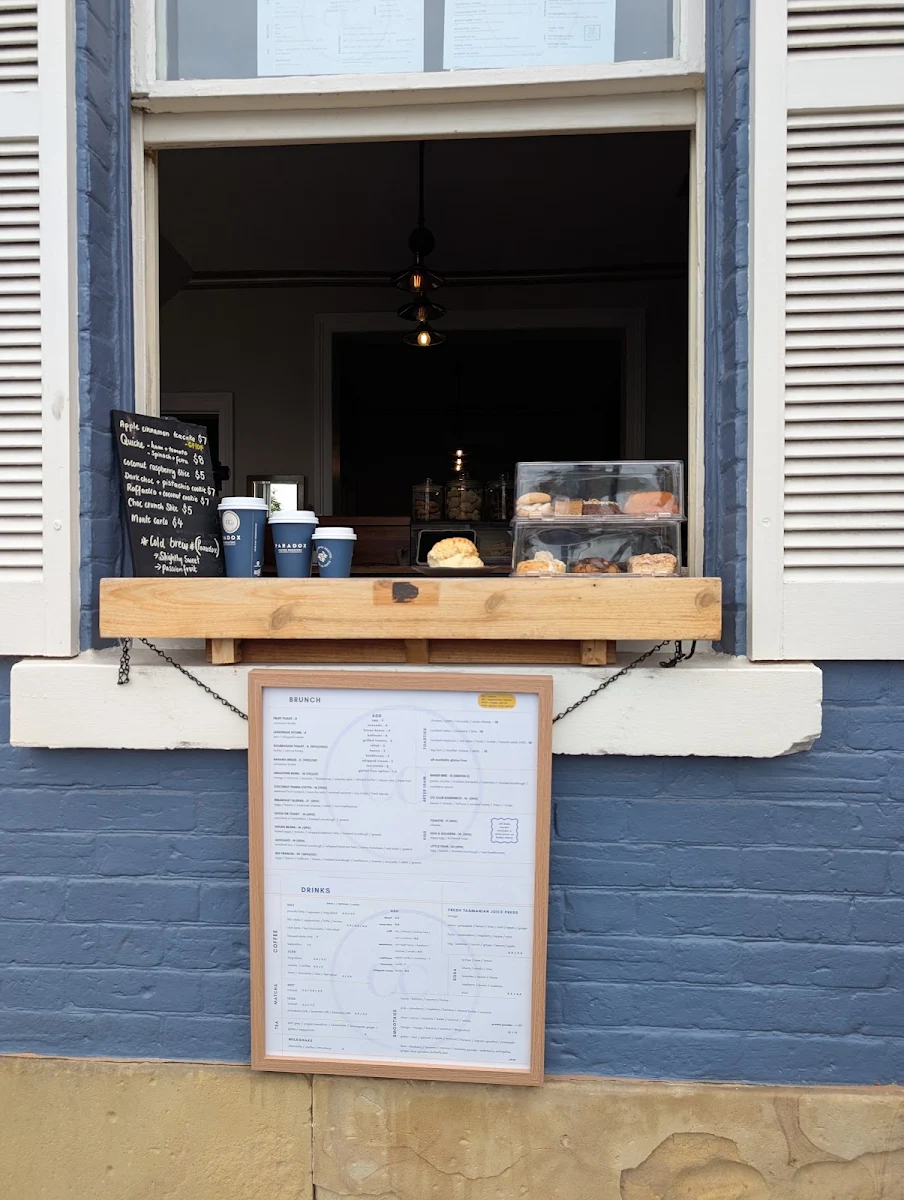 Menu, CC and co cafe
