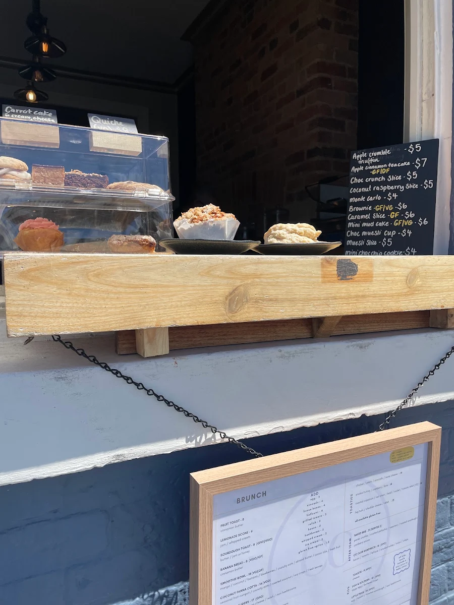 Menu, CC and co cafe