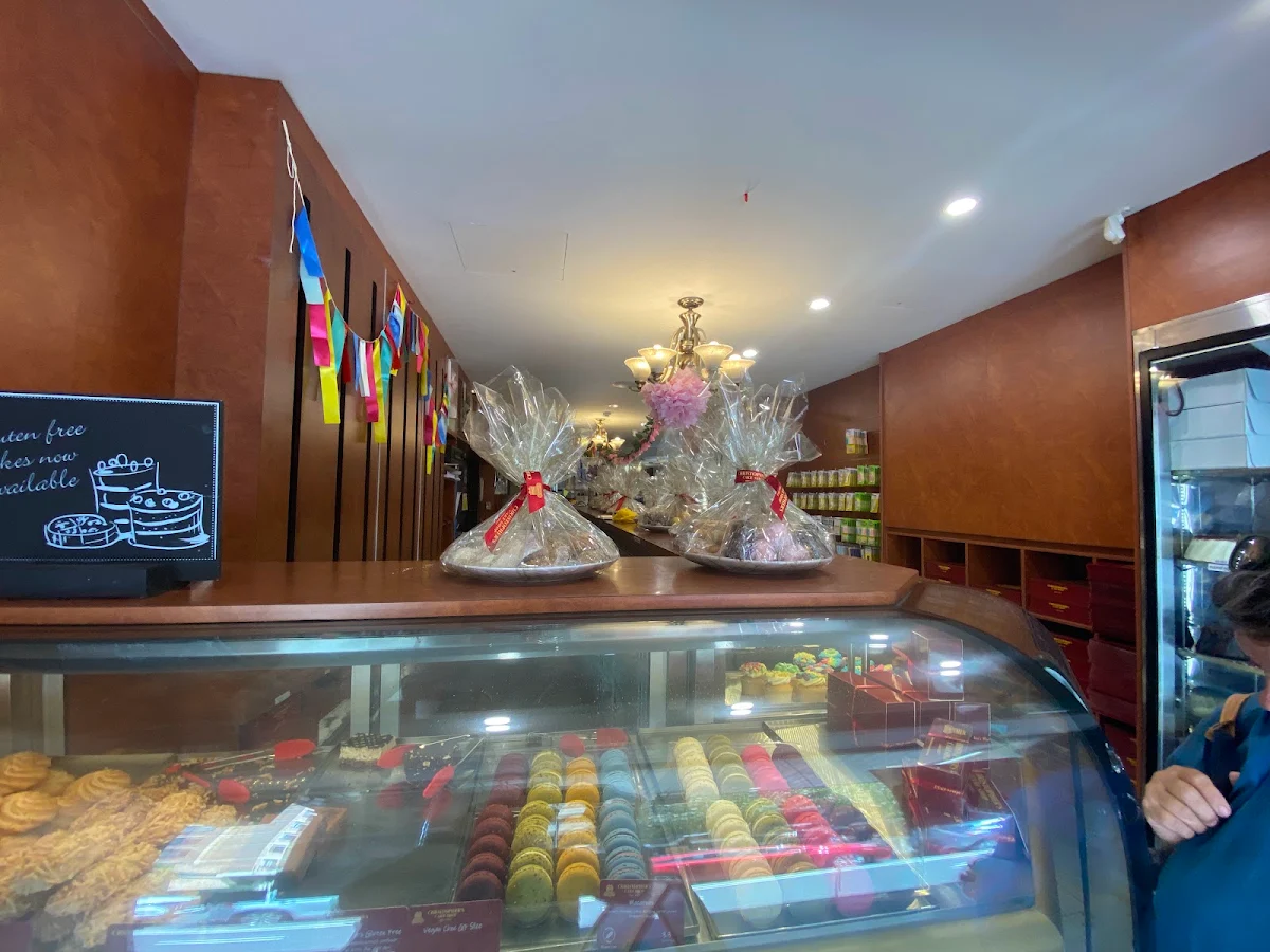 Vibe, Christopher's Cake Shop Surry Hills