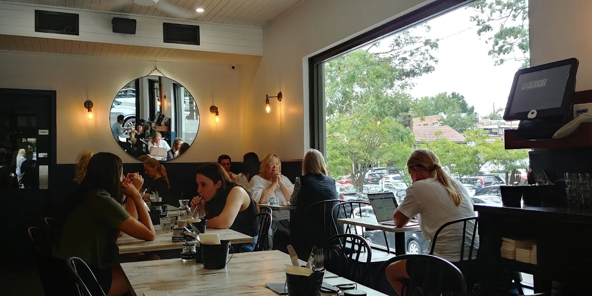 Vibe, Cedarwood Cafe